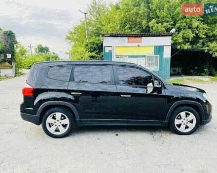 Черный Шевроле Орландо, объемом двигателя 2 л и пробегом 290 тыс. км за 11600 $, фото 1 на Automoto.ua