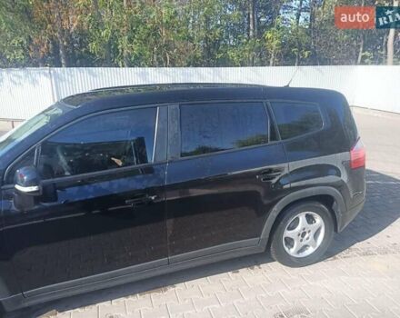 Черный Шевроле Орландо, объемом двигателя 1.36 л и пробегом 190 тыс. км за 12199 $, фото 6 на Automoto.ua