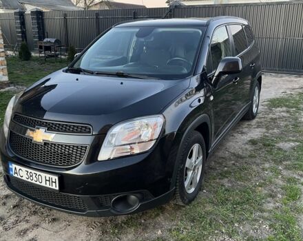 Черный Шевроле Орландо, объемом двигателя 1.8 л и пробегом 3 тыс. км за 10000 $, фото 1 на Automoto.ua