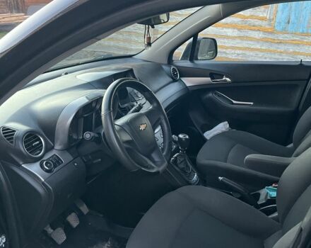 Черный Шевроле Орландо, объемом двигателя 1.8 л и пробегом 3 тыс. км за 10000 $, фото 7 на Automoto.ua