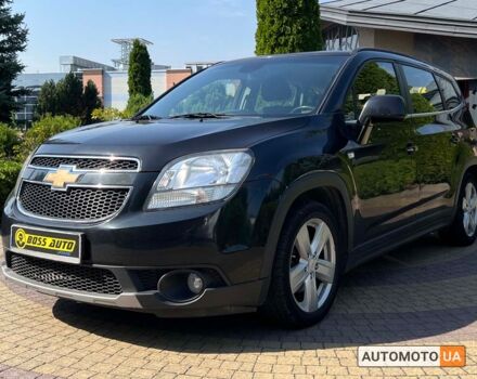 Черный Шевроле Орландо, объемом двигателя 2 л и пробегом 197 тыс. км за 10900 $, фото 2 на Automoto.ua