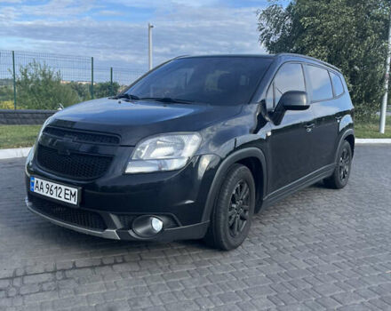 Чорний Шевроле Орландо, об'ємом двигуна 2 л та пробігом 324 тис. км за 8900 $, фото 1 на Automoto.ua