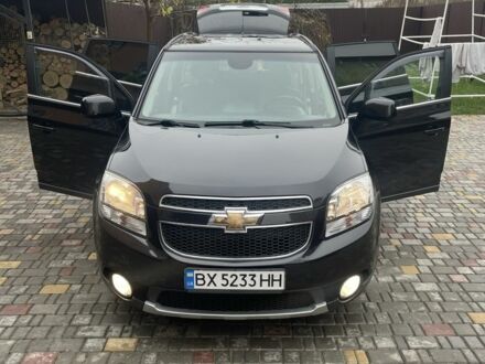 Черный Шевроле Орландо, объемом двигателя 2 л и пробегом 292 тыс. км за 8200 $, фото 1 на Automoto.ua