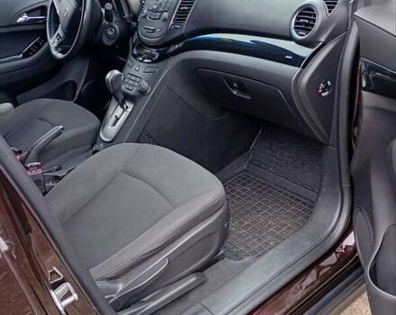 Коричневый Шевроле Орландо, объемом двигателя 2 л и пробегом 317 тыс. км за 9800 $, фото 1 на Automoto.ua