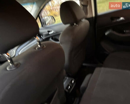Коричневый Шевроле Орландо, объемом двигателя 2 л и пробегом 317 тыс. км за 9200 $, фото 6 на Automoto.ua