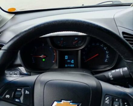 Коричневый Шевроле Орландо, объемом двигателя 2 л и пробегом 317 тыс. км за 9800 $, фото 3 на Automoto.ua