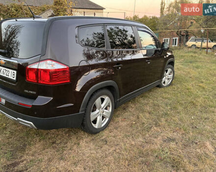 Коричневый Шевроле Орландо, объемом двигателя 2 л и пробегом 317 тыс. км за 9200 $, фото 1 на Automoto.ua