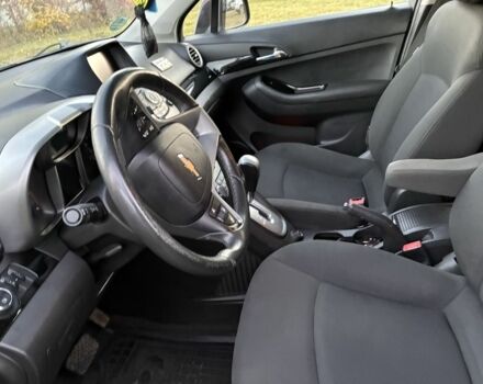 Коричневый Шевроле Орландо, объемом двигателя 2 л и пробегом 317 тыс. км за 9300 $, фото 8 на Automoto.ua