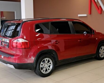 Красный Шевроле Орландо, объемом двигателя 1.8 л и пробегом 157 тыс. км за 7900 $, фото 3 на Automoto.ua