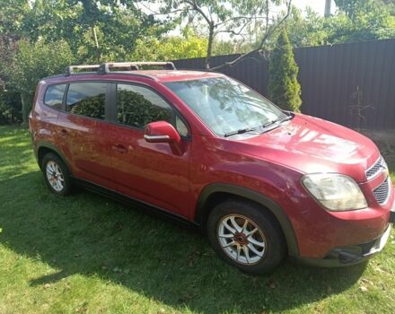 Красный Шевроле Орландо, объемом двигателя 1.4 л и пробегом 303 тыс. км за 9000 $, фото 2 на Automoto.ua