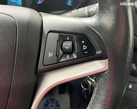 Шевроле Орландо, объемом двигателя 2 л и пробегом 166 тыс. км за 11850 $, фото 10 на Automoto.ua