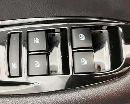 Шевроле Орландо, объемом двигателя 2 л и пробегом 166 тыс. км за 11850 $, фото 15 на Automoto.ua