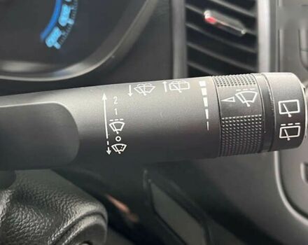 Шевроле Орландо, объемом двигателя 2 л и пробегом 166 тыс. км за 11850 $, фото 13 на Automoto.ua