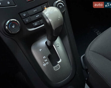 Сірий Шевроле Орландо, об'ємом двигуна 1.8 л та пробігом 167 тис. км за 8600 $, фото 13 на Automoto.ua