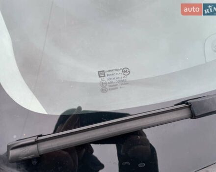 Сірий Шевроле Орландо, об'ємом двигуна 1.8 л та пробігом 192 тис. км за 9800 $, фото 3 на Automoto.ua