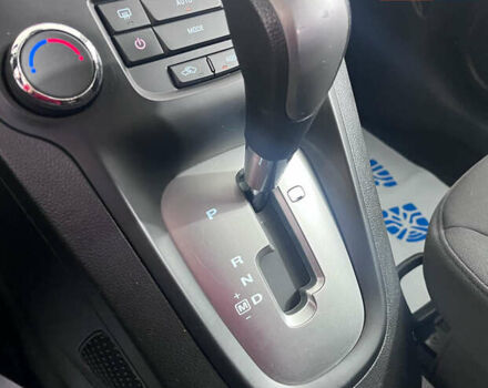 Серый Шевроле Орландо, объемом двигателя 2 л и пробегом 127 тыс. км за 12850 $, фото 18 на Automoto.ua