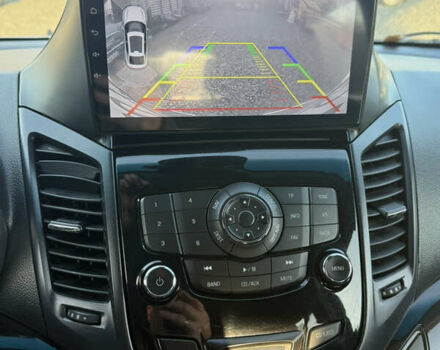 Серый Шевроле Орландо, объемом двигателя 2 л и пробегом 249 тыс. км за 9200 $, фото 10 на Automoto.ua