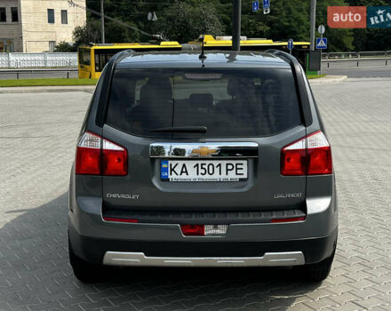 Сірий Шевроле Орландо, об'ємом двигуна 1.8 л та пробігом 167 тис. км за 9700 $, фото 6 на Automoto.ua