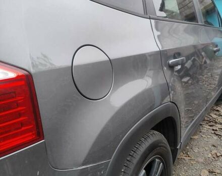 Серый Шевроле Орландо, объемом двигателя 1.8 л и пробегом 168 тыс. км за 8000 $, фото 1 на Automoto.ua