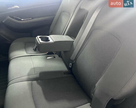 Серый Шевроле Орландо, объемом двигателя 2 л и пробегом 127 тыс. км за 12850 $, фото 20 на Automoto.ua