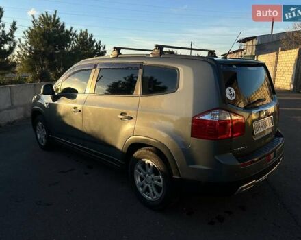 Серый Шевроле Орландо, объемом двигателя 1.8 л и пробегом 245 тыс. км за 9500 $, фото 3 на Automoto.ua