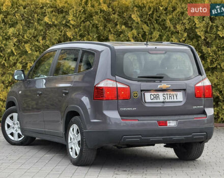 Серый Шевроле Орландо, объемом двигателя 1.8 л и пробегом 217 тыс. км за 7500 $, фото 17 на Automoto.ua