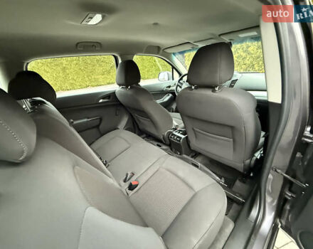 Серый Шевроле Орландо, объемом двигателя 1.8 л и пробегом 217 тыс. км за 7500 $, фото 32 на Automoto.ua