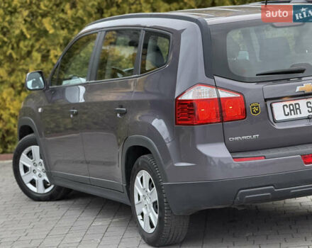 Серый Шевроле Орландо, объемом двигателя 1.8 л и пробегом 217 тыс. км за 7500 $, фото 18 на Automoto.ua