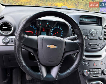 Серый Шевроле Орландо, объемом двигателя 1.8 л и пробегом 217 тыс. км за 7500 $, фото 43 на Automoto.ua