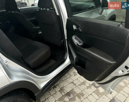 Серый Шевроле Орландо, объемом двигателя 2 л и пробегом 199 тыс. км за 8500 $, фото 17 на Automoto.ua