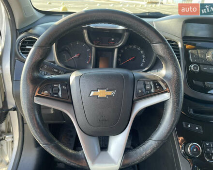 Серый Шевроле Орландо, объемом двигателя 1.8 л и пробегом 230 тыс. км за 10000 $, фото 6 на Automoto.ua