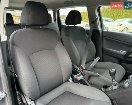 Серый Шевроле Орландо, объемом двигателя 1.8 л и пробегом 217 тыс. км за 7500 $, фото 28 на Automoto.ua