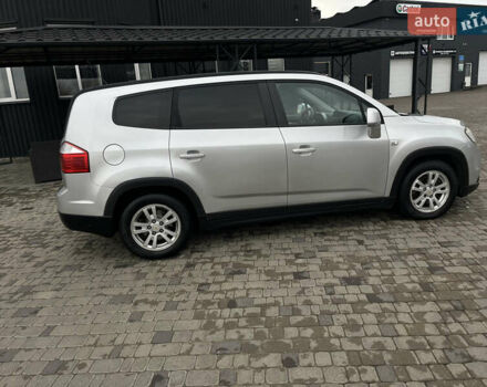 Серый Шевроле Орландо, объемом двигателя 2 л и пробегом 199 тыс. км за 8500 $, фото 8 на Automoto.ua