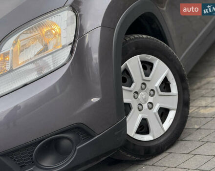 Серый Шевроле Орландо, объемом двигателя 1.8 л и пробегом 217 тыс. км за 7500 $, фото 9 на Automoto.ua