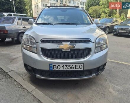 Сірий Шевроле Орландо, об'ємом двигуна 2 л та пробігом 260 тис. км за 10900 $, фото 7 на Automoto.ua