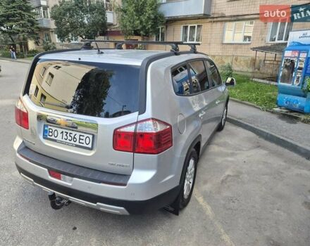 Сірий Шевроле Орландо, об'ємом двигуна 2 л та пробігом 260 тис. км за 10900 $, фото 2 на Automoto.ua