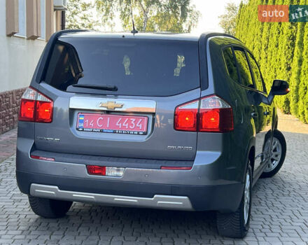 Сірий Шевроле Орландо, об'ємом двигуна 2 л та пробігом 239 тис. км за 9400 $, фото 34 на Automoto.ua