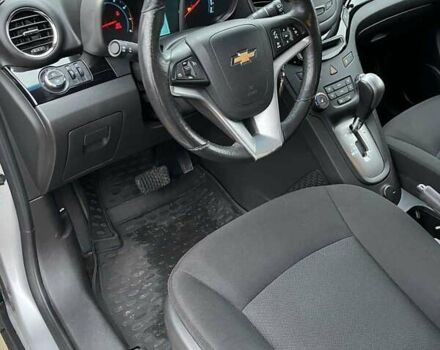 Серый Шевроле Орландо, объемом двигателя 1.8 л и пробегом 66 тыс. км за 13500 $, фото 7 на Automoto.ua