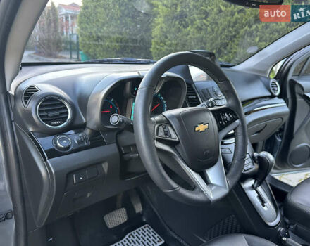 Серый Шевроле Орландо, объемом двигателя 1.6 л и пробегом 75 тыс. км за 12999 $, фото 43 на Automoto.ua