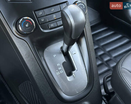 Серый Шевроле Орландо, объемом двигателя 1.6 л и пробегом 75 тыс. км за 12999 $, фото 51 на Automoto.ua