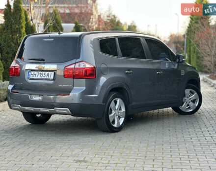 Серый Шевроле Орландо, объемом двигателя 1.6 л и пробегом 75 тыс. км за 12999 $, фото 6 на Automoto.ua