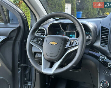 Серый Шевроле Орландо, объемом двигателя 1.6 л и пробегом 75 тыс. км за 12999 $, фото 29 на Automoto.ua