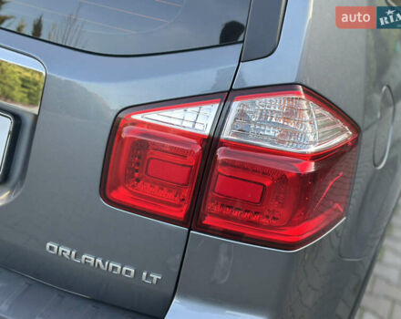 Серый Шевроле Орландо, объемом двигателя 1.6 л и пробегом 75 тыс. км за 12999 $, фото 19 на Automoto.ua