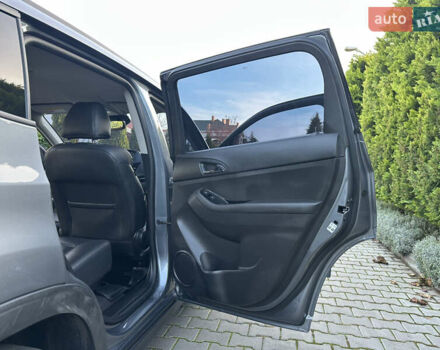 Серый Шевроле Орландо, объемом двигателя 1.6 л и пробегом 75 тыс. км за 12999 $, фото 28 на Automoto.ua