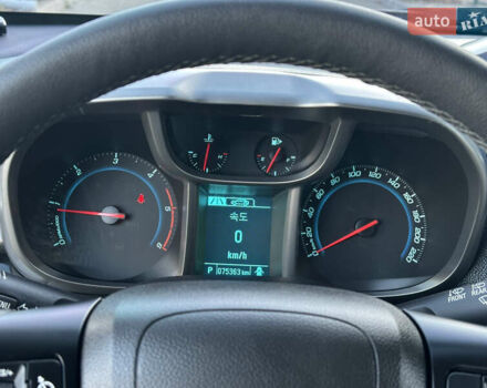 Серый Шевроле Орландо, объемом двигателя 1.6 л и пробегом 75 тыс. км за 12999 $, фото 56 на Automoto.ua