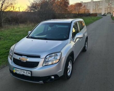 Серый Шевроле Орландо, объемом двигателя 1.8 л и пробегом 153 тыс. км за 11500 $, фото 1 на Automoto.ua