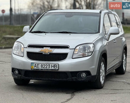 Серый Шевроле Орландо, объемом двигателя 1.8 л и пробегом 186 тыс. км за 8700 $, фото 1 на Automoto.ua