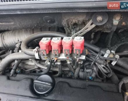 Черный Шевроле Реззо, объемом двигателя 2.01 л и пробегом 331 тыс. км за 1200 $, фото 15 на Automoto.ua