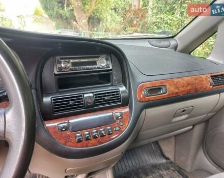 Черный Шевроле Реззо, объемом двигателя 2.01 л и пробегом 331 тыс. км за 1200 $, фото 10 на Automoto.ua