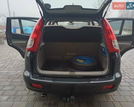 Черный Шевроле Реззо, объемом двигателя 2 л и пробегом 165 тыс. км за 4200 $, фото 8 на Automoto.ua